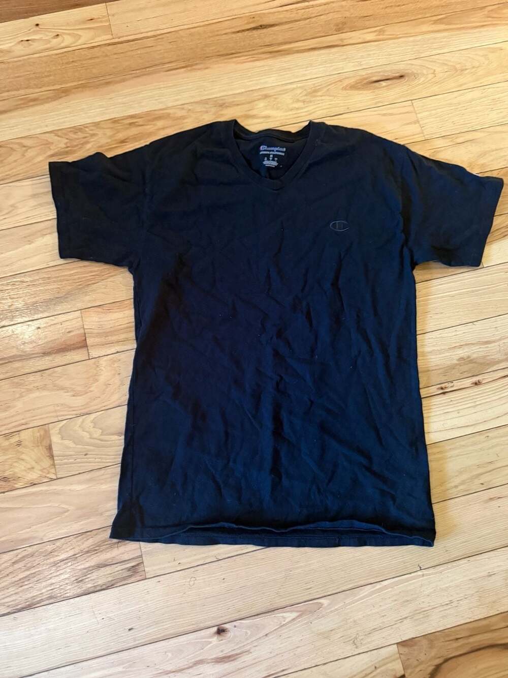 Champion Authentic Athleticwear Black V-Neck Short Sleeve T-Shirt Men's Medium